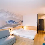 Bolero Hotel 3*