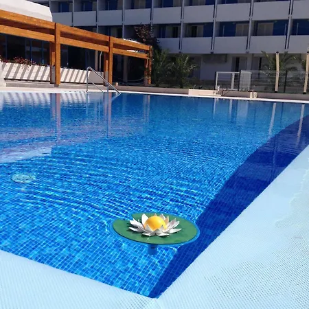 ホテル Bolero ビオグラード・ナ・モル